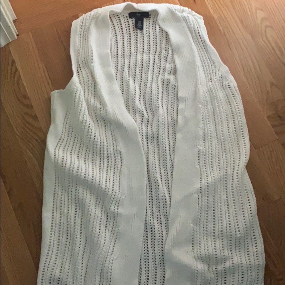 Gap white crotchet vest never worn